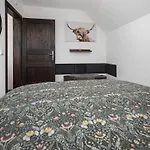 Landhuus - Design-landhaus Mit Charme Apartman