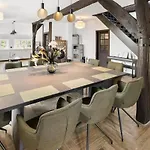 Landhuus - Design-landhaus Mit Charme *