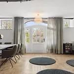 Landhuus - Design-landhaus Mit Charme *