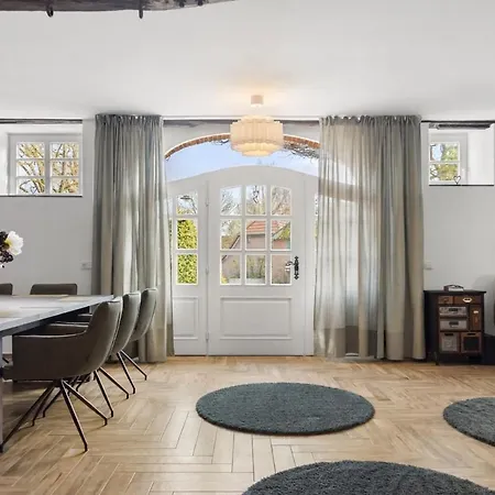 Landhuus - Design-landhaus Mit Charme *