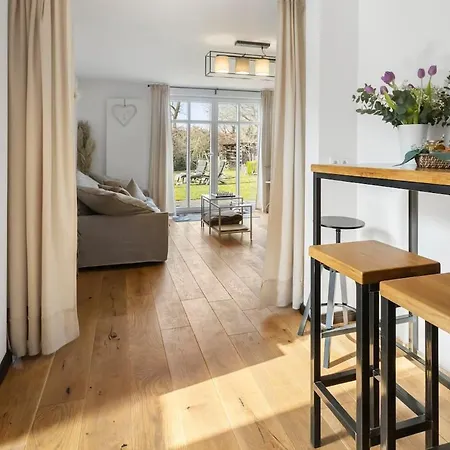 Landhuus - Design-landhaus Mit Charme *